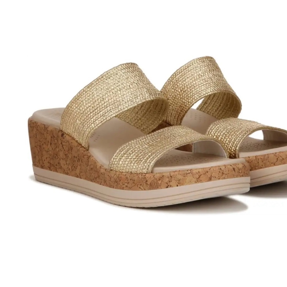 Bzees Gold Wedge Sandals with Platform Comfort